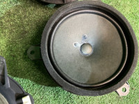 ลำโพง TOYOTA PRIUS OEM 86160-47070 86160-52300 ZVW30 2012