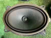 ลำโพง TOYOTA PRIUS OEM 86160-47070 86160-52300 ZVW30 2012