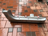 Estribo metálico izquierdo цвет 1F7 TOYOTA PRIUS OEM 61312-47020 ZVW30 2012 SILVER 1F7