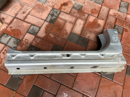 ชายล่างตัวถังขวา цвет 1F7 TOYOTA PRIUS OEM 61311-47030 ZVW30 2012 SILVER 1F7