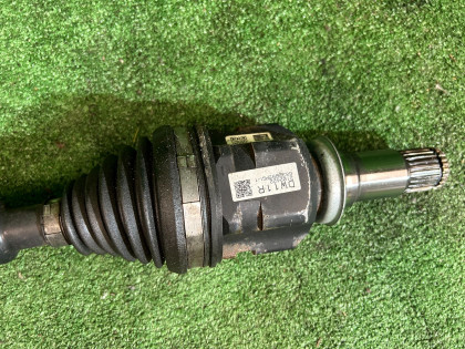 เพลาขับหน้า правый TOYOTA PRIUS OEM 43410-47030 ZVW30 2012 2ZRFXE