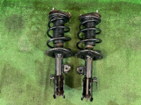 โช้คอัพ передние 48510-47130 48520-47130 TOYOTA PRIUS