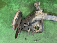 Bujes traseros с балкой TOYOTA PRIUS OEM 42101-12171 42450-47040 42450-47040 ZVW30 2012 2ZRFXE