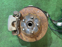 Ступицы передние TOYOTA PRIUS OEM 43550-47011 43550-47011 43512-47040 ZVW30 2012 2ZRFXE