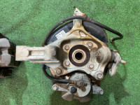 Ступицы передние TOYOTA PRIUS OEM 43550-47011 43550-47011 43512-47040 ZVW30 2012 2ZRFXE