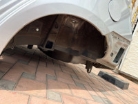 ชิ้นส่วนตัวถังท้ายรถ задняя часть кузова цвет 1F7 TOYOTA PRIUS OEM 61601-47090 61602-47091 ZVW30 2012 SILVER 1F7