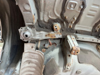 ชิ้นส่วนตัวถังท้ายรถ задняя часть кузова цвет 1F7 TOYOTA PRIUS OEM 61601-47090 61602-47091 ZVW30 2012 SILVER 1F7