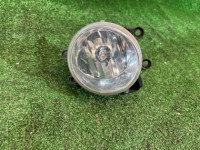 右雾灯 TOYOTA PRIUS OEM 81210-12230 ZVW30 2012