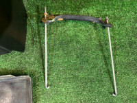 Soporte de batería SUBARU FORESTER OEM 82182AA040 82161AA040 82122AA011 SG5 2007