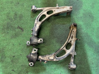 ปีกนกหน้า аллюминий 20202SA120 20202SA051 SUBARU FORESTER