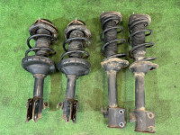โช้คอัพ 20360SA181 20360SA191 20380SA320 20310SA200 20310SA210 SUBARU FORESTER