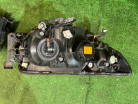 ไฟหน้า Ксенон SUBARU FORESTER OEM 84001SA961 84001SA971 SG5 2007