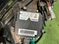 ไฟหน้า Ксенон SUBARU FORESTER OEM 84001SA961 84001SA971 SG5 2007
