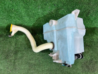 玻璃水壶 SUBARU LEGACY OEM 86631AJ020 BR9 2010 EJ253