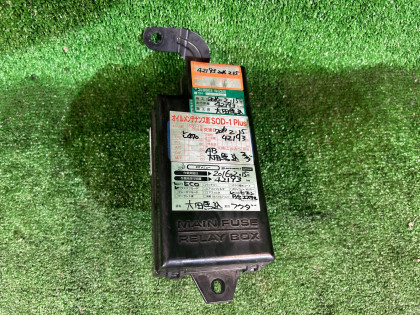 ヒューズボックス SUBARU LANCASTER OEM 82231AE000 BH9 1998 EJ254 AT