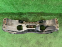 Travesaño delantero SUBARU LANCASTER OEM 20101AE021 BH9 BE9 1998 EJ254 AT