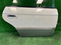 ประตูหลังขวา SUBARU LANCASTER OEM 60400AE420 BHE BH9 1998 BEIGE 8L5