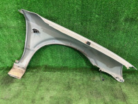 บังโคลนหน้าซ้าย цвет 8L5 SUBARU LANCASTER OEM 57120AE030 BH9 1998 BEIGE 8L5