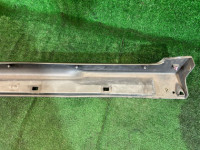 Faldón izquierdo цвет 8L5 SUBARU LANCASTER OEM 91111AE090MF BHE BH9 1998 BEIGE 8L5