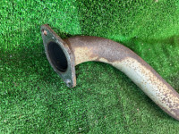 ท่อไอเสียท่อนกลาง SUBARU LANCASTER OEM 44200AE050 BH9 1998 EJ254 AT