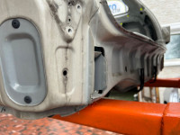 リアボディセクション Rear cut цвет 8L5 SUBARU LANCASTER OEM 51410AE170, 51410AE160 BH9 BHE 1998 BEIGE 8L5