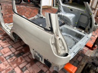 リアボディセクション Rear cut цвет 8L5 SUBARU LANCASTER OEM 51410AE170, 51410AE160 BH9 BHE 1998 BEIGE 8L5
