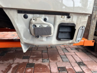 リアボディセクション Rear cut цвет 8L5 SUBARU LANCASTER OEM 51410AE170, 51410AE160 BH9 BHE 1998 BEIGE 8L5