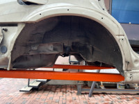 リアボディセクション Rear cut цвет 8L5 SUBARU LANCASTER OEM 51410AE170, 51410AE160 BH9 BHE 1998 BEIGE 8L5