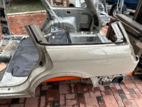 リアボディセクション Rear cut цвет 8L5 SUBARU LANCASTER OEM 51410AE170, 51410AE160 BH9 BHE 1998 BEIGE 8L5