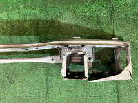 Refuerzo del parachoques delantero SUBARU LANCASTER OEM 57711AE340 BH9 BHE 1998