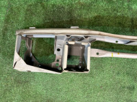Refuerzo del parachoques delantero SUBARU LANCASTER OEM 57711AE340 BH9 BHE 1998