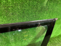右后侧窗玻璃 целый молдинг SUBARU LANCASTER OEM 65210AE000NB BH9 1998