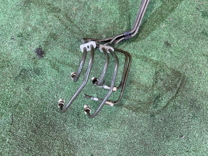 Front brake lines SUBARU LANCASTER OEM 26514AE000 BH9 1998 EJ254 AT