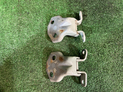 บานพับประตูหน้าซ้าย SUBARU LANCASTER OEM 61220AC000 61220AC010 BH9 1998 BEIGE 8L5
