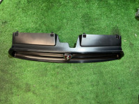 Rejilla del radiador SUBARU LEGACY OEM 91061AC200 BG5 1998 White 51E