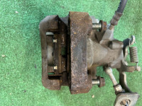 คาลิปเปอร์เบรกหลังขวา TOYOTA PRIUS OEM 47830-12151 ZVW30 2013 2ZRFXE