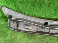 แผงคาวล์ใต้กระจกหน้า TOYOTA PRIUS OEM 55708-47101 ZVW30 2013