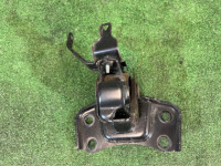 左エンジンマウント TOYOTA PRIUS OEM 12372-37110 ZVW30 2013 2ZRFXE
