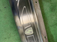 Бампер задний с губой 01G SUBARU LEGACY OEM 57703AE210TG BH5 2002 SILVER 01G