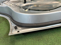 Porta traseira esquerda цвет 01G SUBARU LEGACY OEM 60400AE410 BH5 2002 SILVER 01G