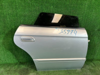 ประตูหลังขวา цвет 01G SUBARU LEGACY OEM 60400AE400 BH5 2002 SILVER 01G