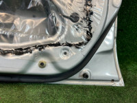 Дверь передняя правая цвет 01G SUBARU LEGACY OEM 60009AE000 BH5 2002 SILVER 01G