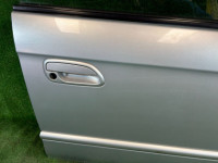 Дверь передняя правая цвет 01G SUBARU LEGACY OEM 60009AE000 BH5 2002 SILVER 01G
