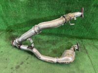 แคทาลิติก Выпускной коллектор SUBARU LEGACY OEM 44102AE110 44102AE070 BH5 2002 EJ206 AT