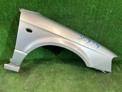 右フロントフェンダー цвет 01G SUBARU LEGACY OEM 57120AE001 BH5 2002 SILVER 01G