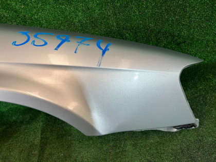 右フロントフェンダー цвет 01G SUBARU LEGACY OEM 57120AE001 BH5 2002 SILVER 01G