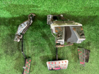 แป้นเหยียบ STI SUBARU LEGACY OEM 36011AE000 37122AC030 BH5 2002 SILVER 01G
