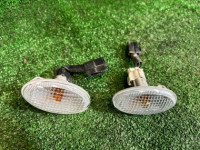 ไฟเลี้ยวข้างแก้ม поворотники SUBARU LEGACY OEM 84401AE000 BH5 2002
