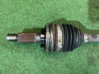 เพลาขับหน้า SUBARU LEGACY OEM 28321FE040 BH5 2002 EJ206 AT