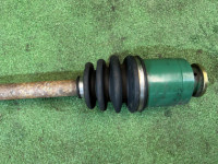 เพลาขับหน้า SUBARU LEGACY OEM 28321FE040 BH5 2002 EJ206 AT